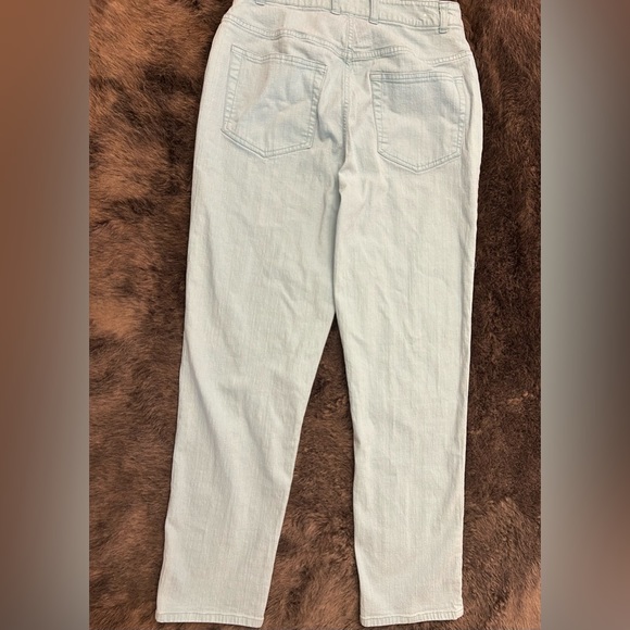 St. John’s Bay Jeans - Picture 2 of 3
